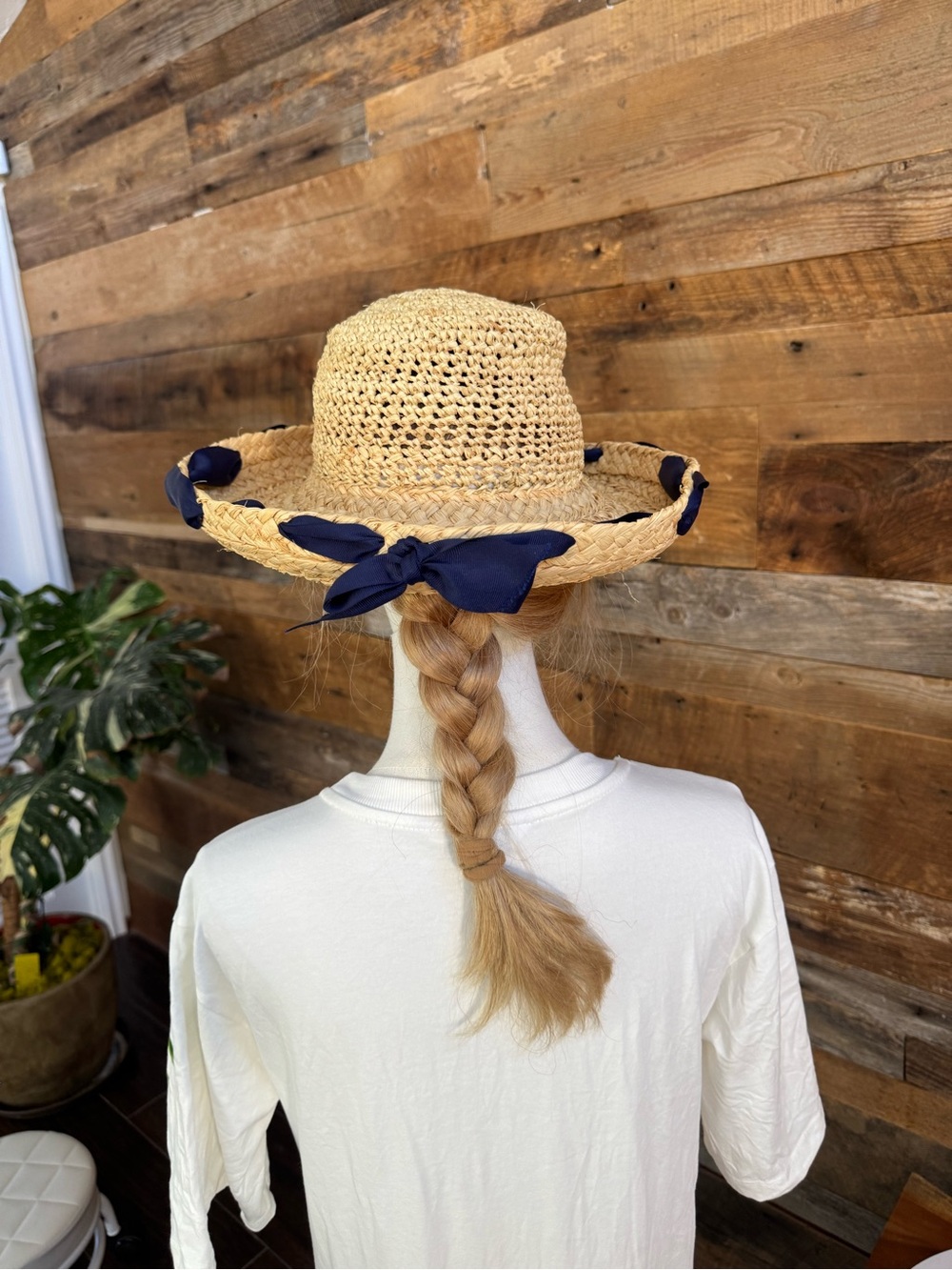 Corroboree Hat Company Australia Woven Raffia Straw Sun Hat Navy Ribbon OS EUC